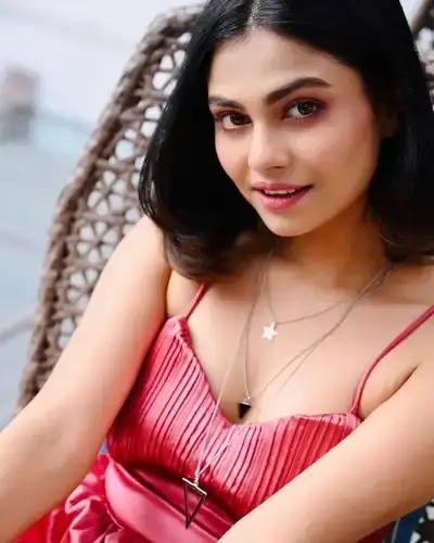 Call Girls Service in Valarpuram